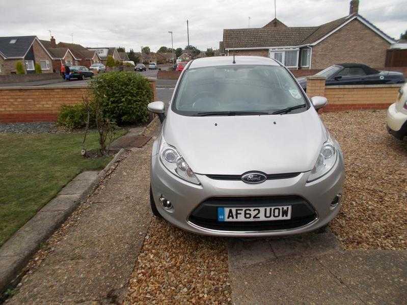 FORD FIESTA ZETEC, SILVER, 2012