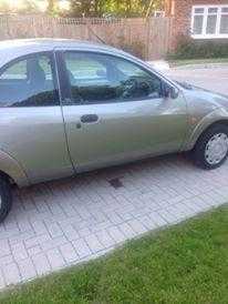 FORD KA 2004