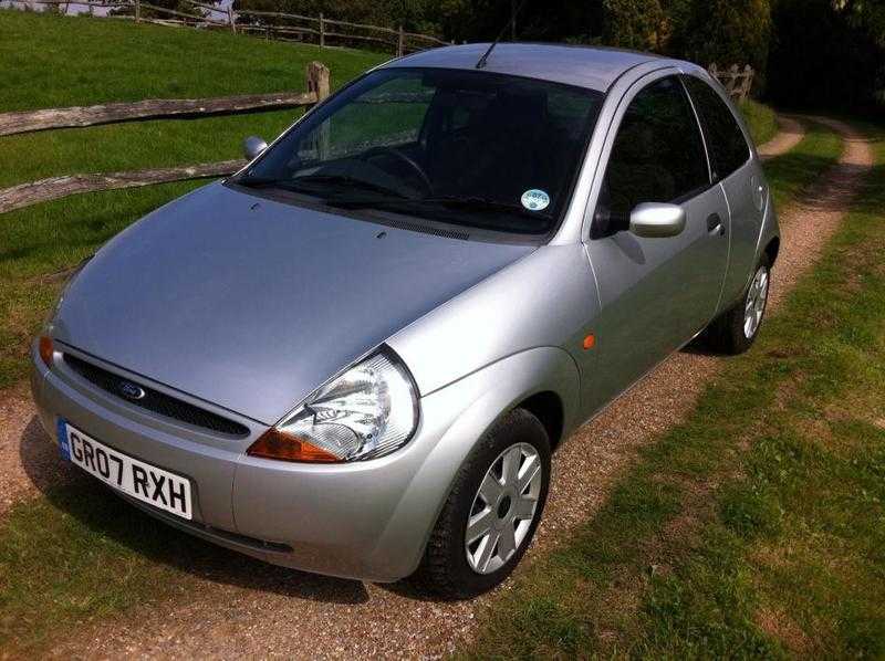 FORD KA 2007 38,000 Miles. FSH Style Climate. Silver.