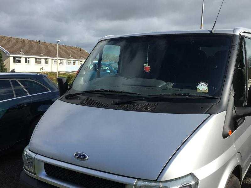 Ford Transit 2004 9 seater