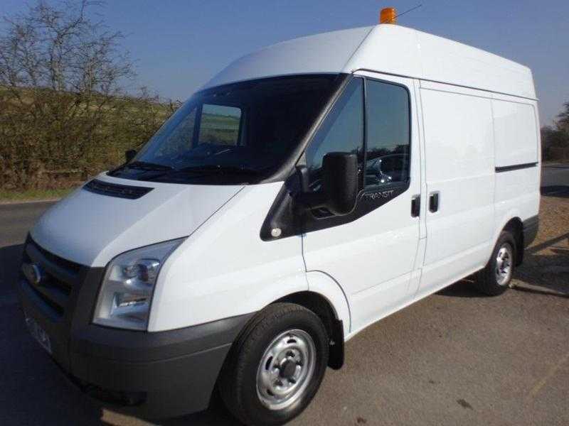 Ford Transit 2010