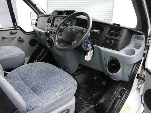 Ford Transit 2011