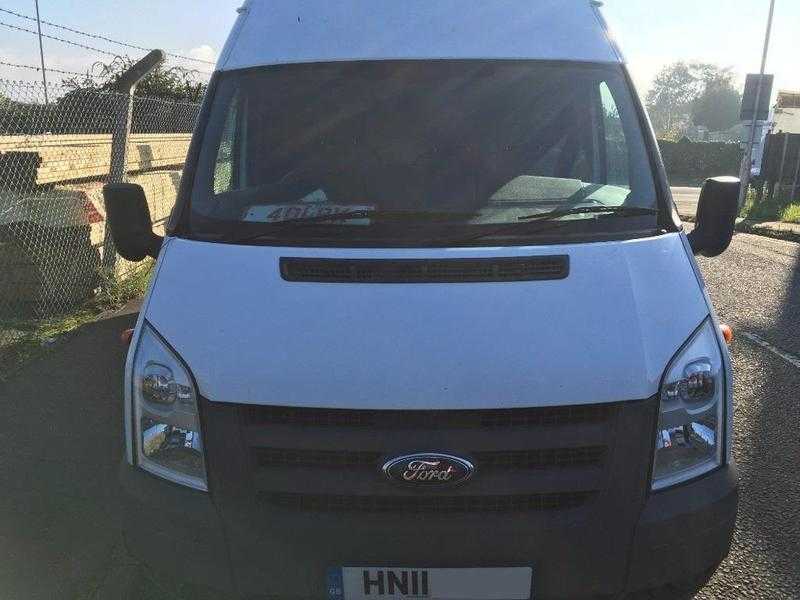 Ford Transit 2011