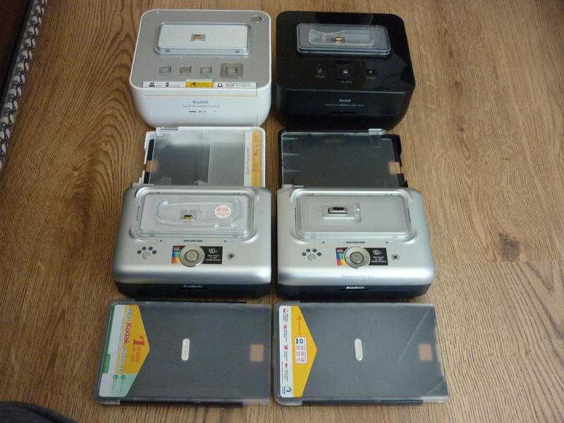 Four Kodak EasyShare Printer Docks