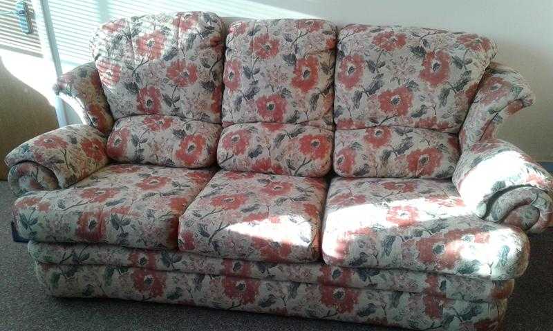 Free 3 piece floral sofa set plus pouffe