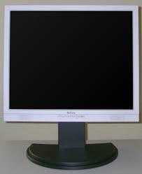 Free Belinea 10 19 02 19quot TFT Monitor with built-in speakers