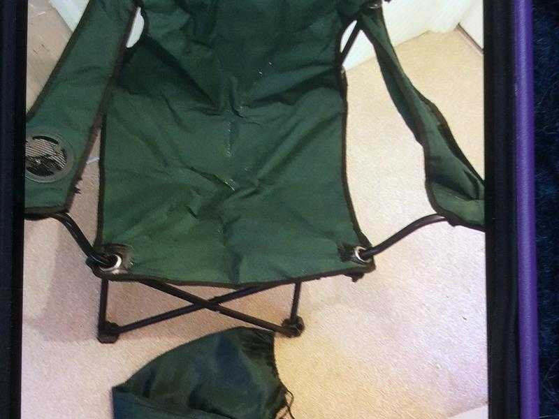 FREE COLLAPSABLE GREEN CHAIR