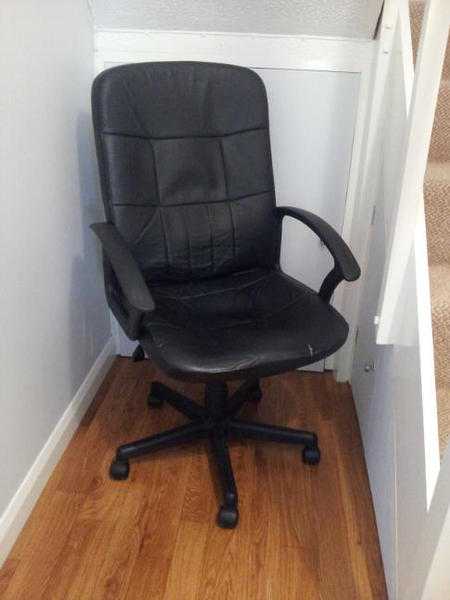 Free ComputerOffice Chair