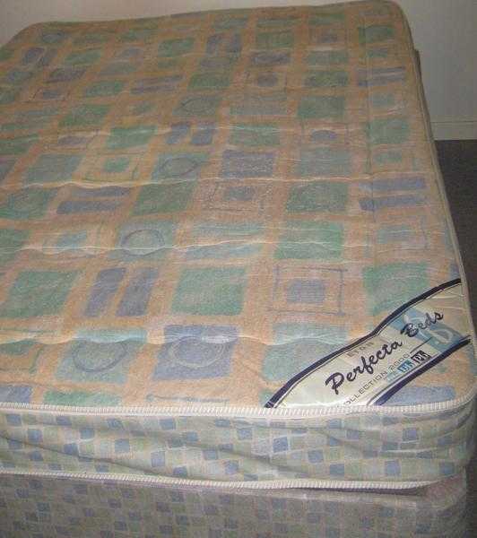 FREE DOUBLE DIVAN STORAGE BED WITH MATTRESS