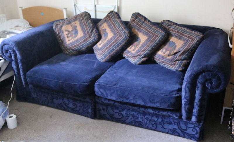 FREE  Gorgeous Sofa and Thai Style Cushions