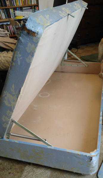 FREE. single divan bed and mattress
