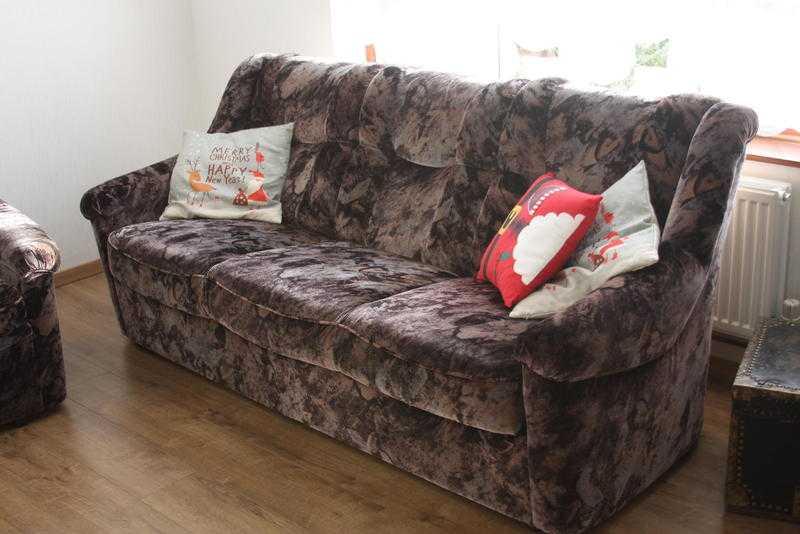 FREE Sofa (3 seater)  2 arm chairs FREE in Telford