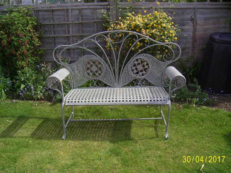French beautiful metal garden bench