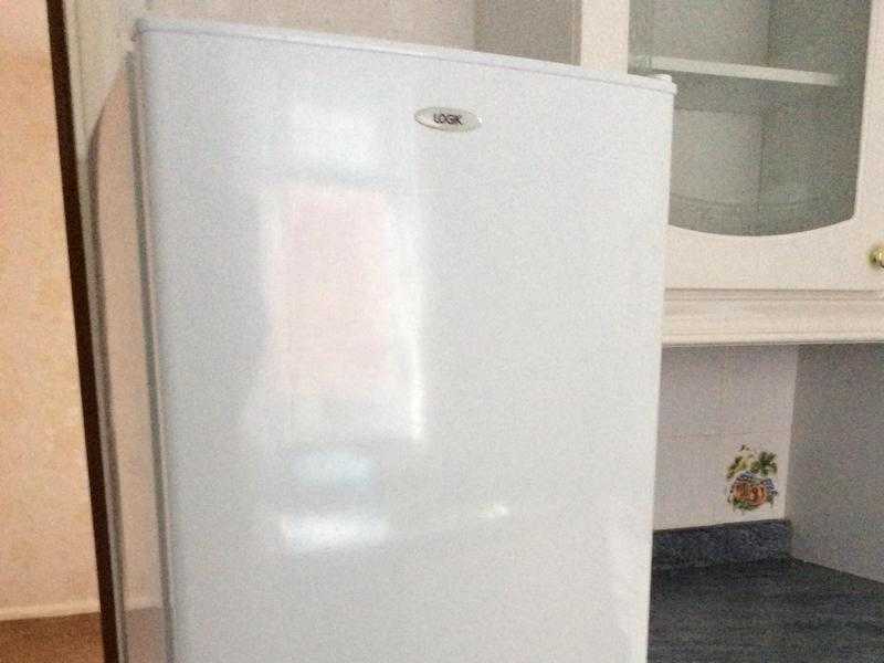 Fridge freezer