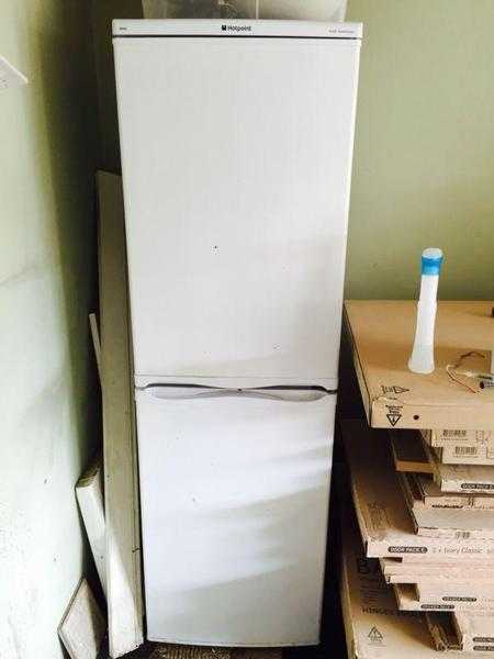 Fridge freezer bosch tall freestanding in white