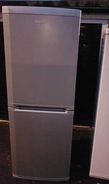 fridge freezer silver (can deliver)