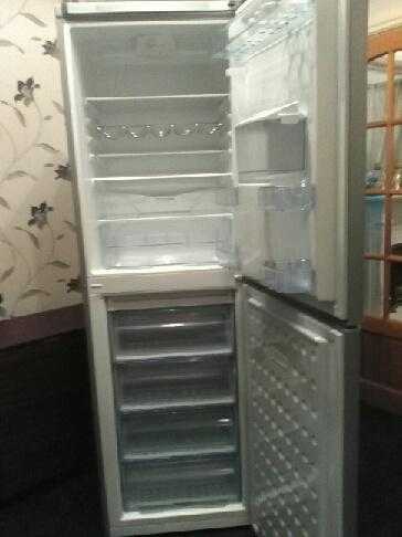 FRIDGE FREEZER (SILVER) WITH WATER DISPENSER.