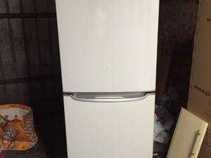 Fridgefreezer in good working order free to collector