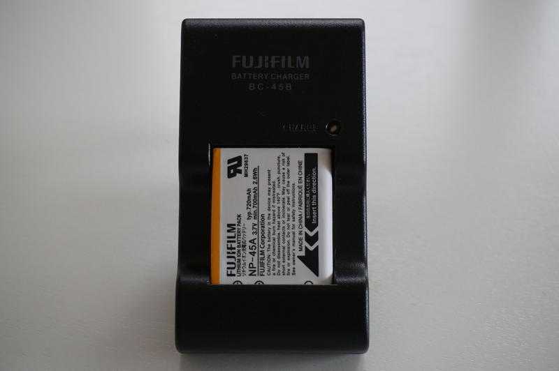 Fujifilm Battery and Charger