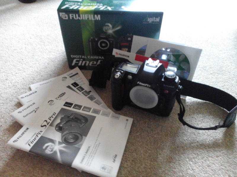Fujifilm Finepix S2 Pro - Excellent Condition, Boxed With Instructions