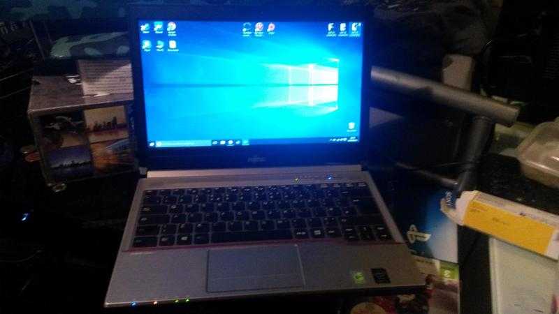 Fujitsu E734 Laptop (Intel Core i5 4th Gen) 100 if SOLD TODAY