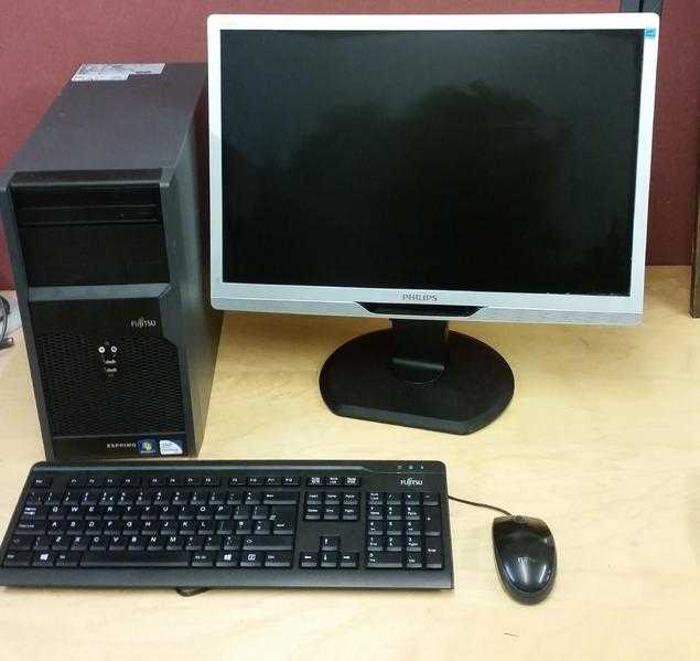 Fujitsu Esprimo P2560 Desktop with 22quot Philips Monitor (220B2CS)