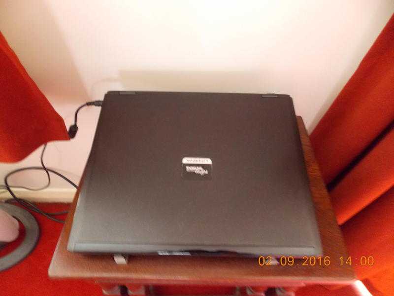 Fujitsu Lifebook S7110 Dual Core laptop