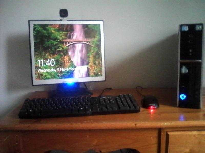 full pccomputer set up.windows ten