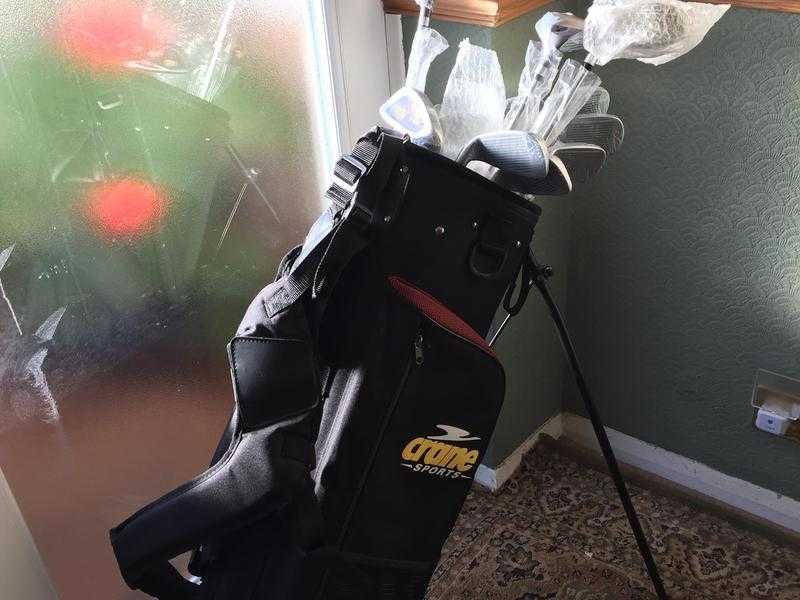 Full set of golf clubs Cranes Sports complete with bag new 95.00  ONO  ideal Christmas present