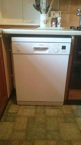 Full-size Dishwasher