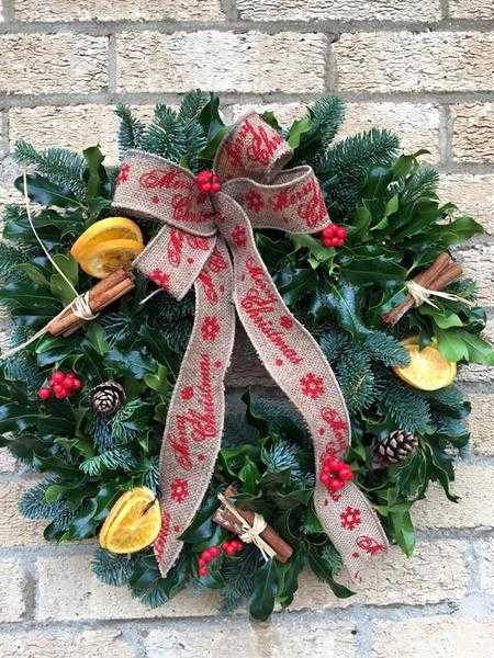 Fun Floristry classes BICESTER  LUXURY DOOR WREATH