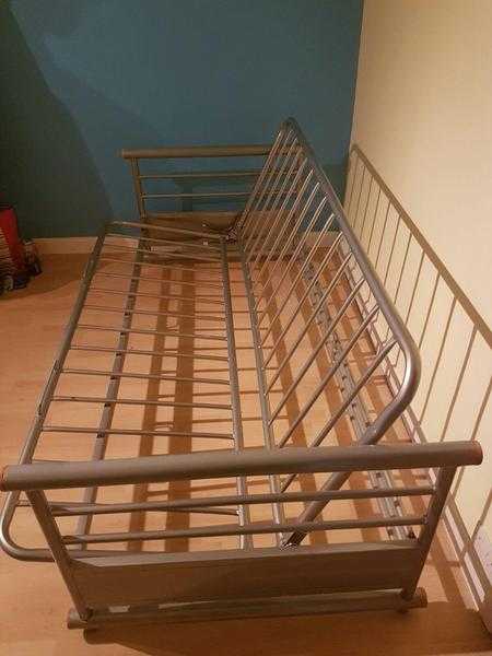 Futon metal bed frame