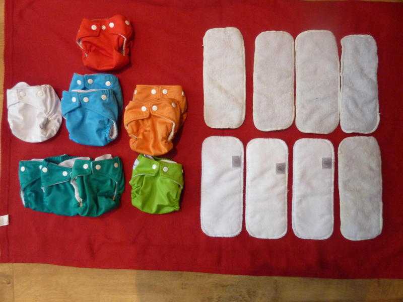 Fuzzibunz Washable nappies X-Small - set of 9 nappies plus inserts