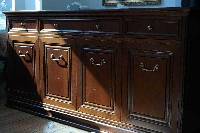 G PLAN SOLID WOOD SIDEBOARD