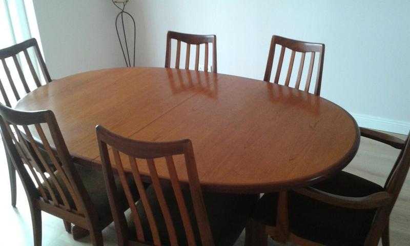 G Plan - Teak extendable Dining table and six chairs (two carvers)