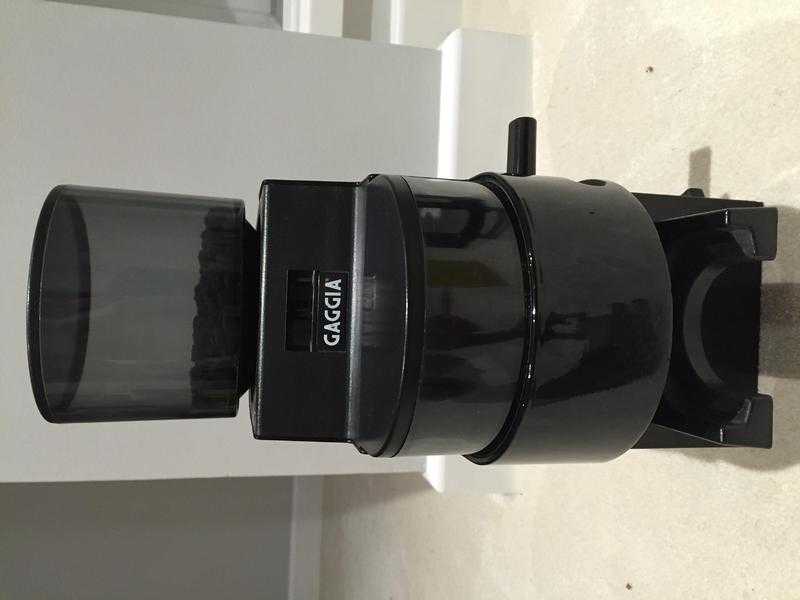 Gaggia MDF coffee grinder excellent condition with bean hopper and dispenser