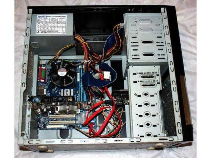 GAMING PC INTEL CORE2DUO WITH PNY 9500GT GRAPHICS CARD (SENSIBLE OFFERS CONSIDERED)