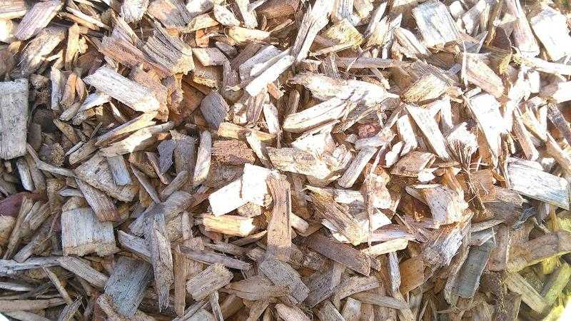 Garden Bark - Wood Chippings - Play Bark - Compost