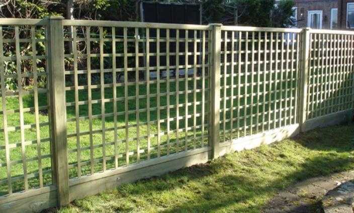 Garden Fencing (We also do Repair work)