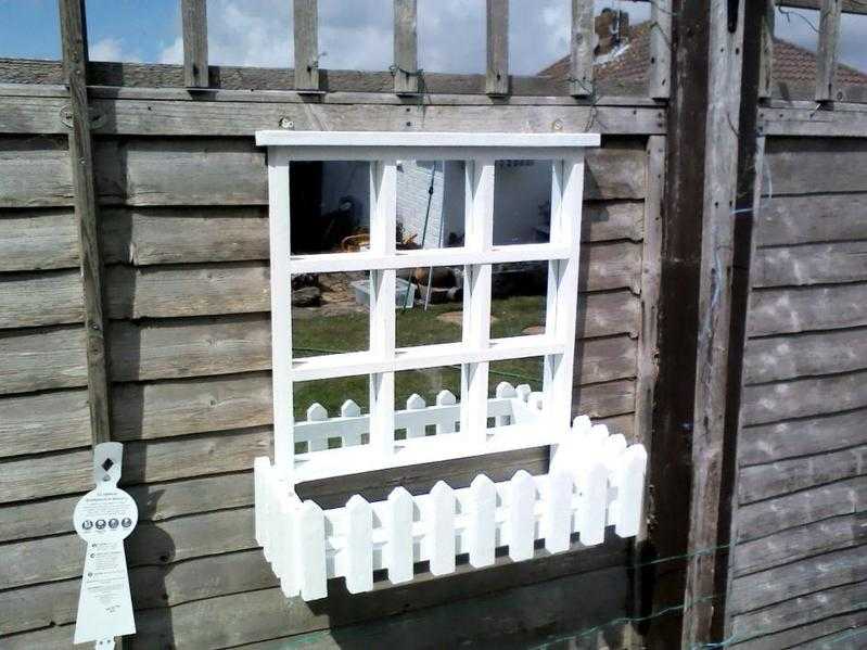 Garden mirrored planter