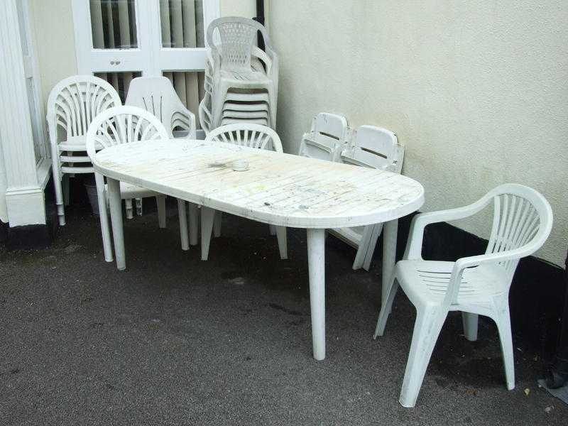 GARDEN or PATIO FUIRNITURE for sale to colllector. to pic-up, but could deliver at cost...