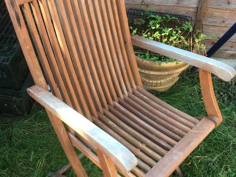 Garden Wood Table and Chairs