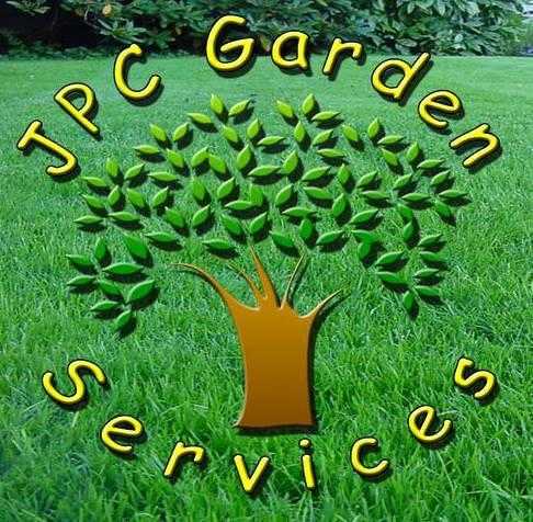 Gardener, Professional, reliable lawn and hedge cutting service