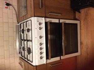 GAS COOKER