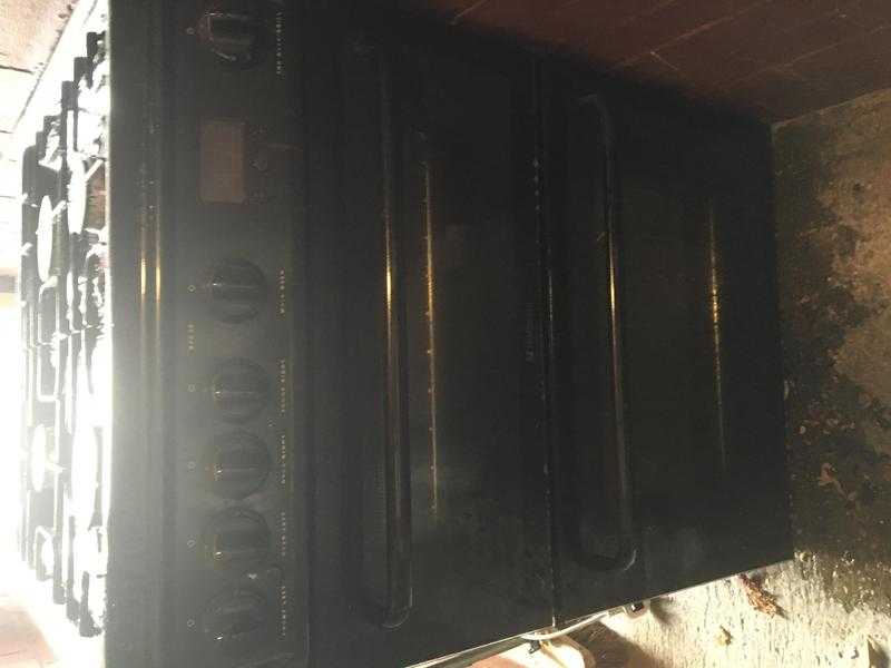 Gas cooker for sale