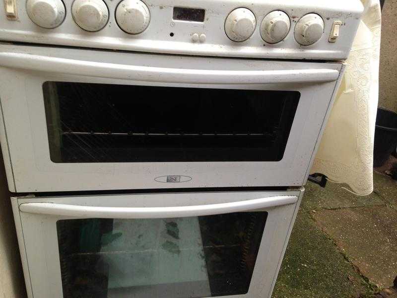 GAS OVEN