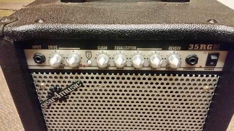 Gear 4 Music 35 Watt Guitar Amp  full working order