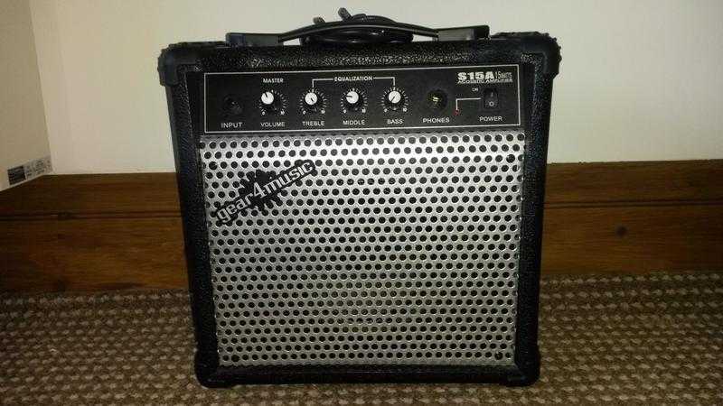 Gear4Music Acoustic Amp S15A like New 30