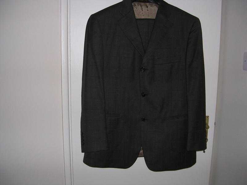 Gents 2 piece suit