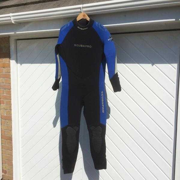 Gents 7mm Scubapro Pacific Steamer Semi dry wet suit